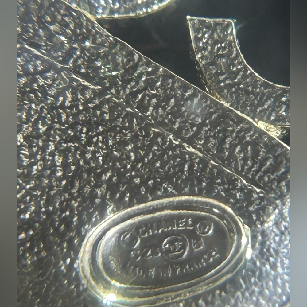 Chanel Crystal CC and Coco Mark Brooch Silver and Pink C23B - Picture 11 of 16